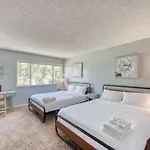 Lovely 2 Bedroom Condo In Quiet Location