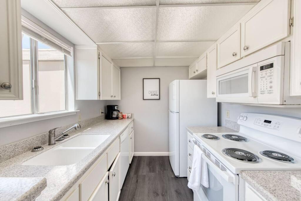 Lovely 2 Bedroom In Quiet Location Fresno